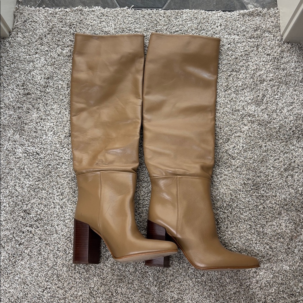 Zara Elegant Tan Knee High Boots NWOT